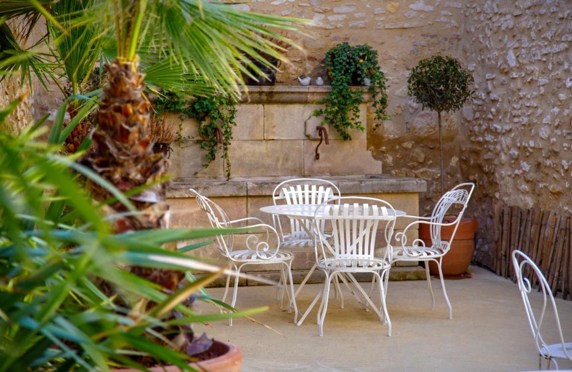 Le 215 Gambetta Boutique Hotel En Provence Cavaillon Exterior photo