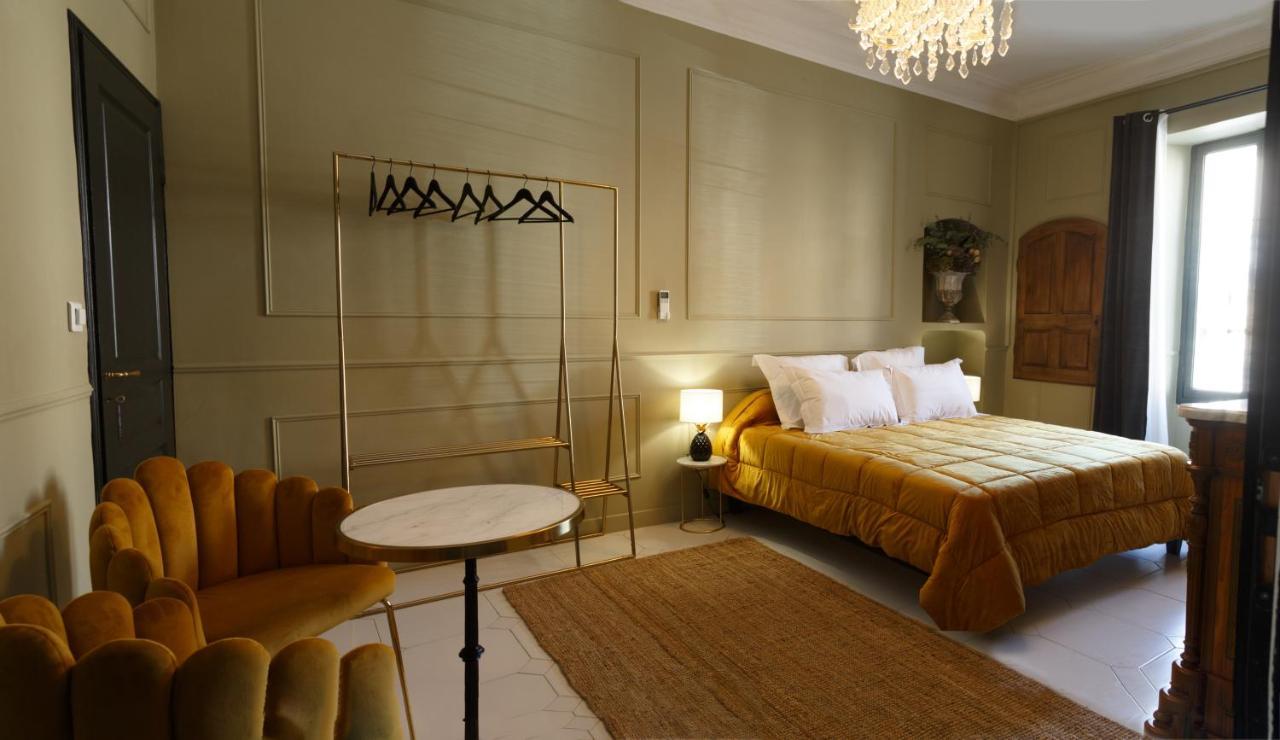 Le 215 Gambetta Boutique Hotel En Provence Cavaillon Exterior photo